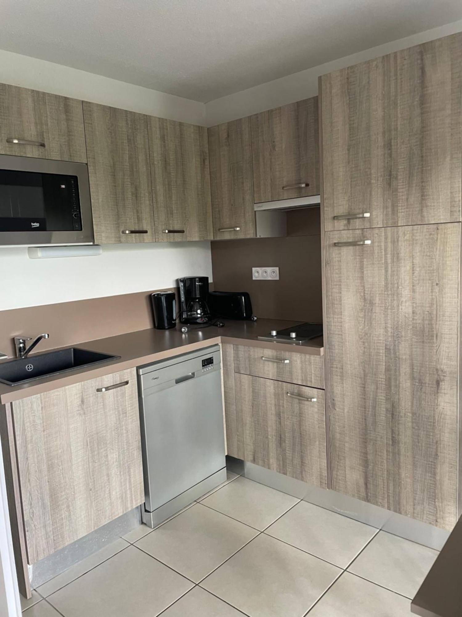 Ferienwohnung Meuble 6 Personnes Remoulins Exterior foto